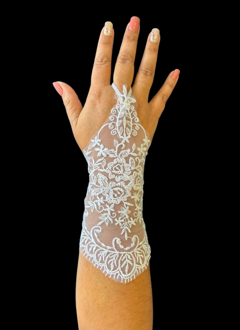 Grossiste Promarried - Gants de mariées en dentelle
