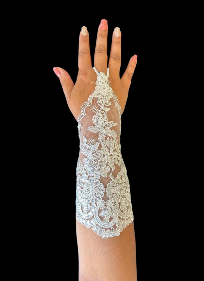 Grossiste Promarried - Gants de mariées en dentelle