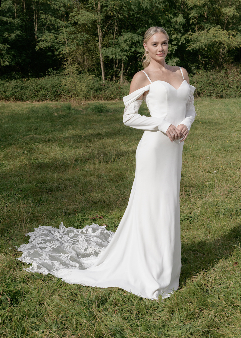 Wholesaler Promarried - Long sleeve sheath wedding dress