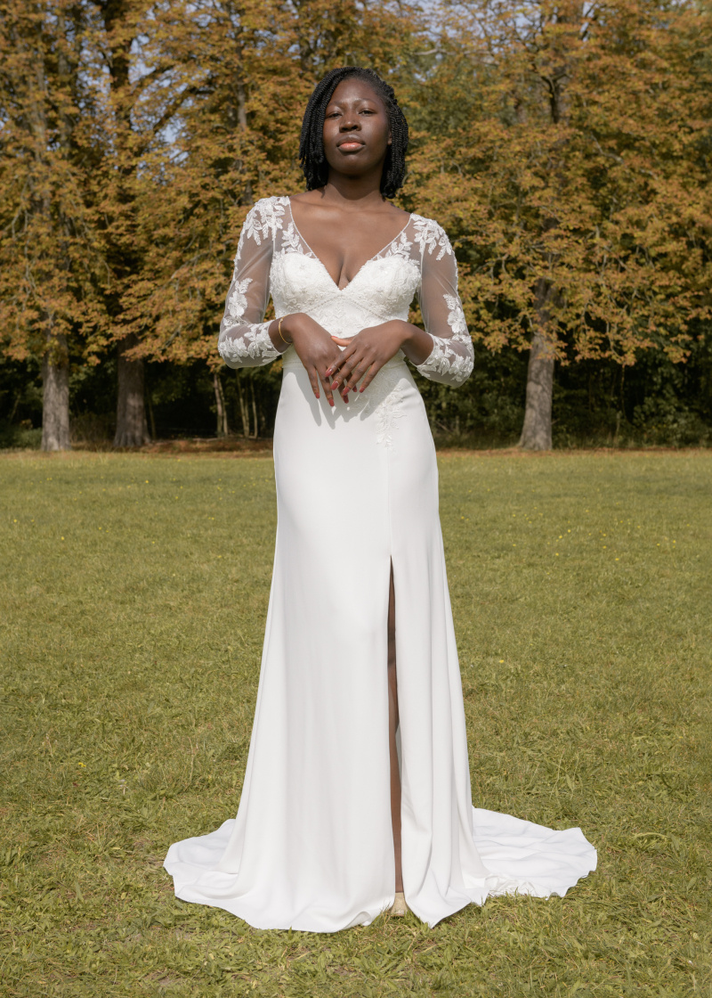 Grossiste Promarried - Robe de mariée coupe foureau Décolleté en V