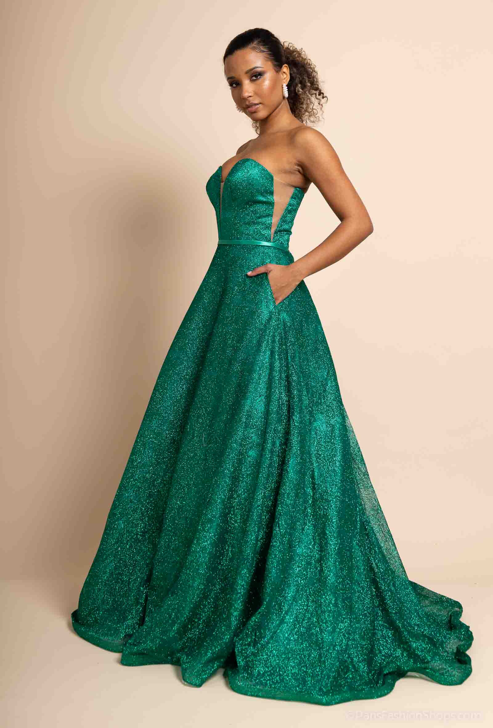 Grossiste Promarried - Robe de Cocktail Bustier Coupe Princesse Verte – Éclat & Élégance