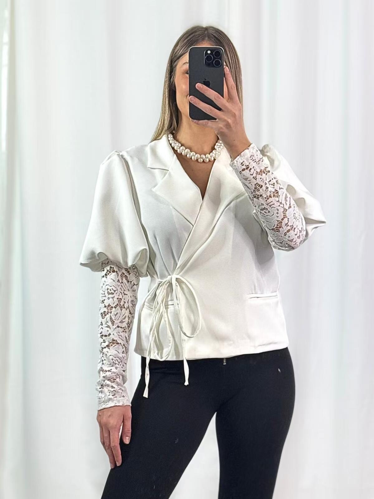 Grossiste PROMISE - Blazer manches en dentelle
