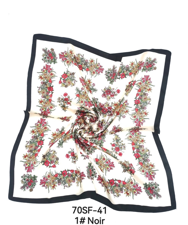 Wholesaler PROMISE - Small square 70*70 cm flower print