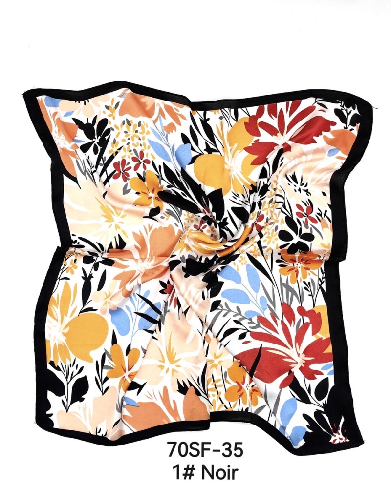 Wholesaler PROMISE - Small square 70*70 cm flower print