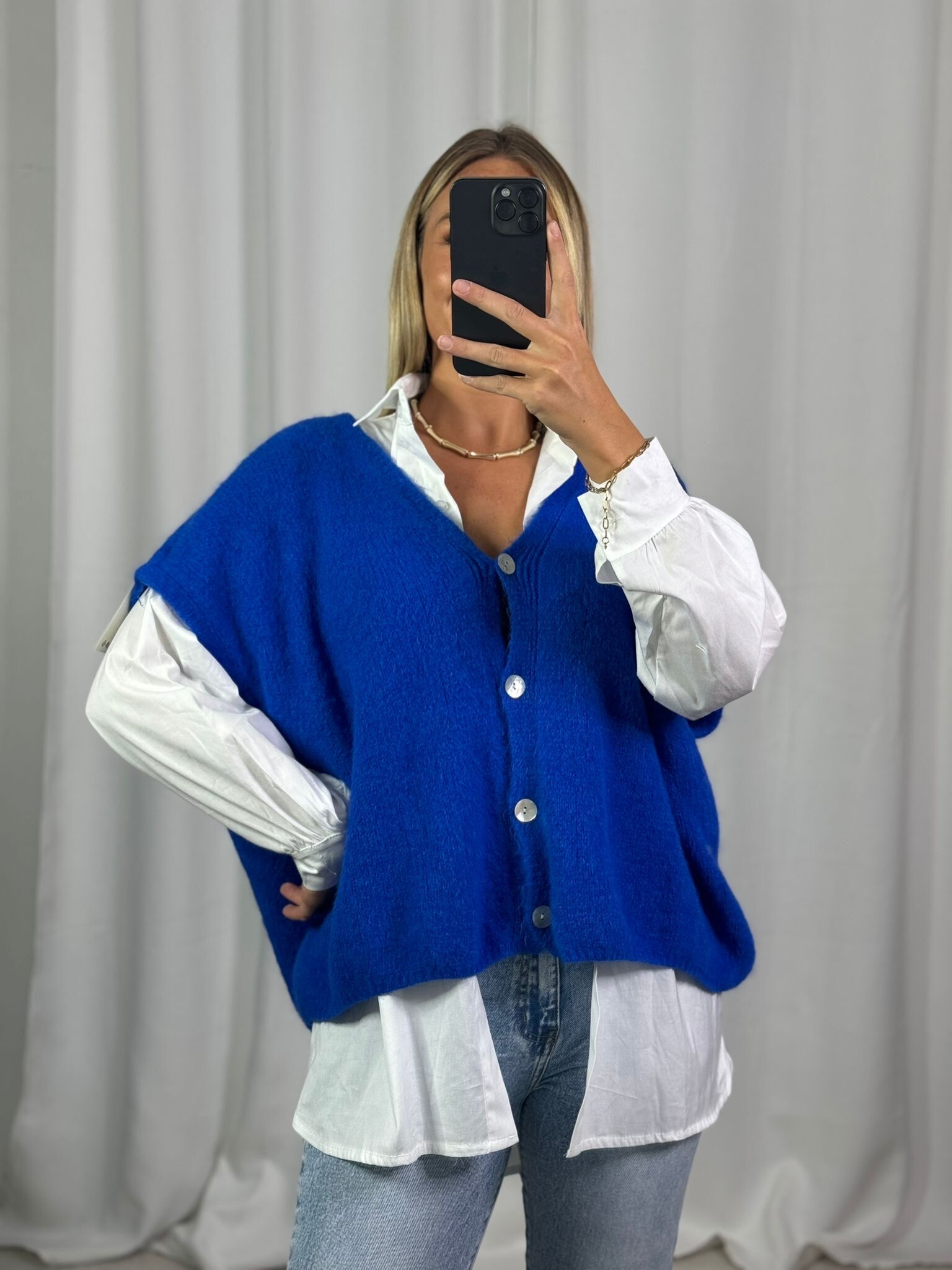Großhändler PROMISE - Ärmellose Strickjacke aus weichem Strick