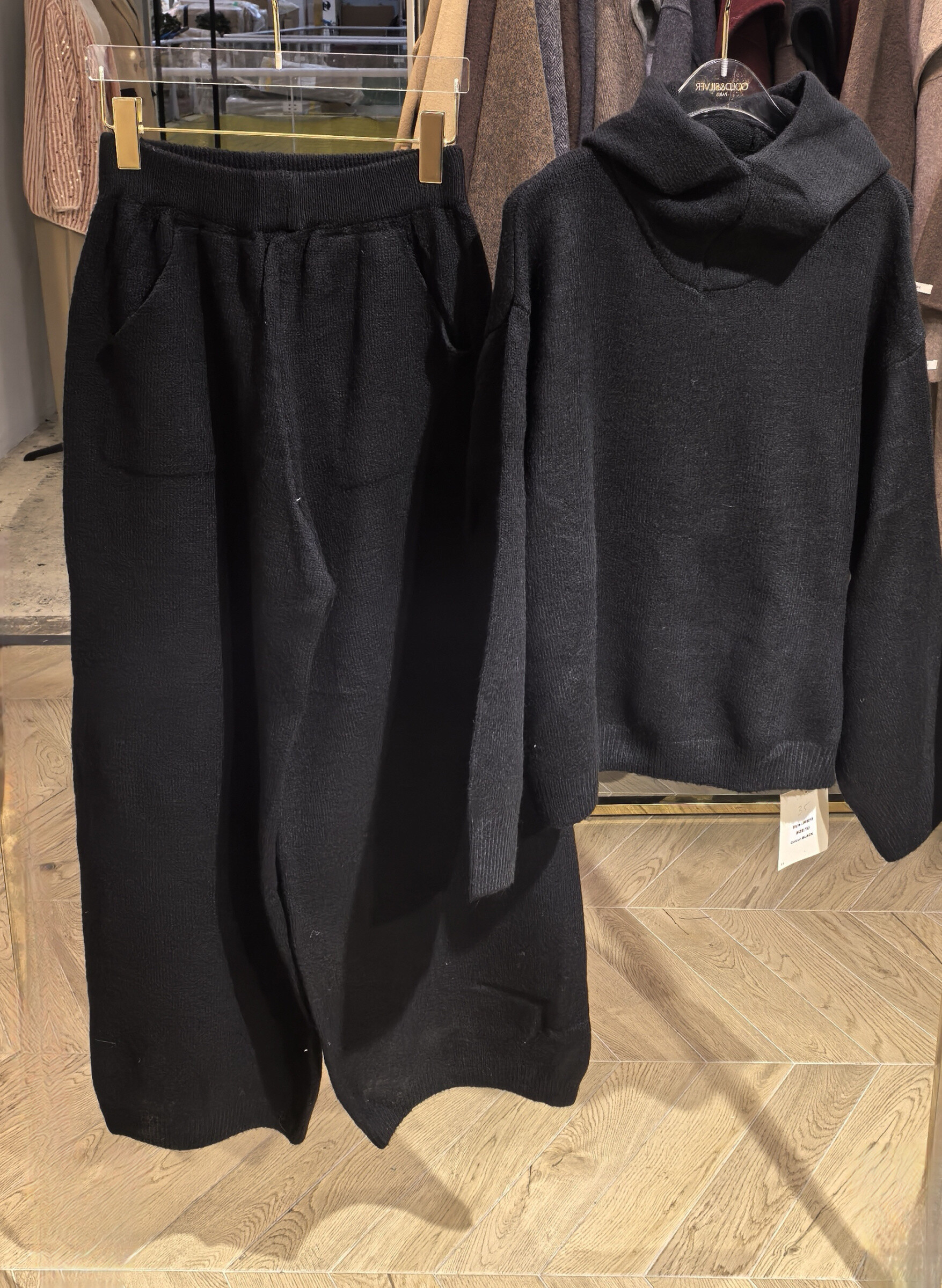 Wholesaler PURPLE QUEEN - round neck sweater set with wide pants