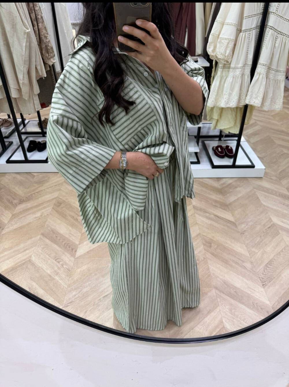 Wholesaler PURPLE QUEEN - Oversize shirt assembly very large style skirt Strasse