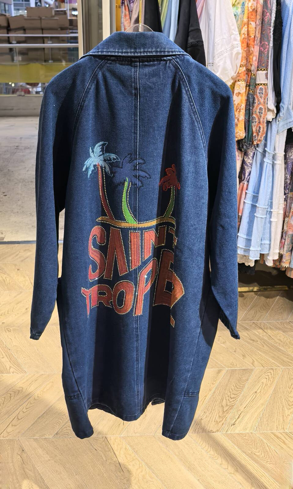 Wholesaler PURPLE QUEEN - Oversize jeans jacket with 2 pockets