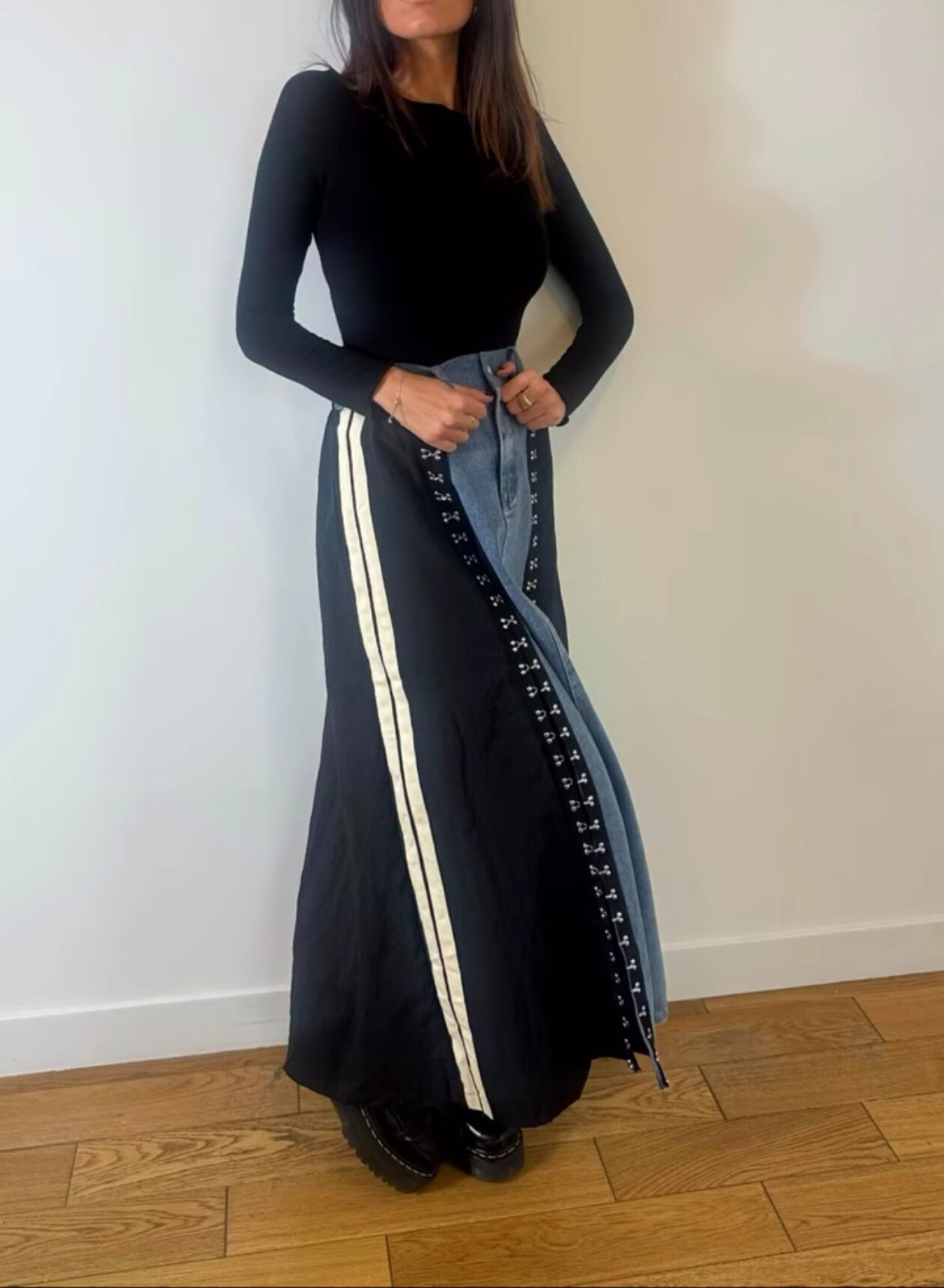 Wholesaler PURPLE QUEEN - pleated denim skirt