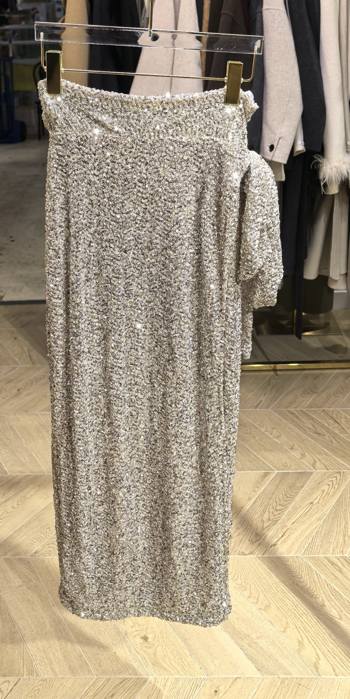 Wholesaler PURPLE QUEEN - Sequin skirt