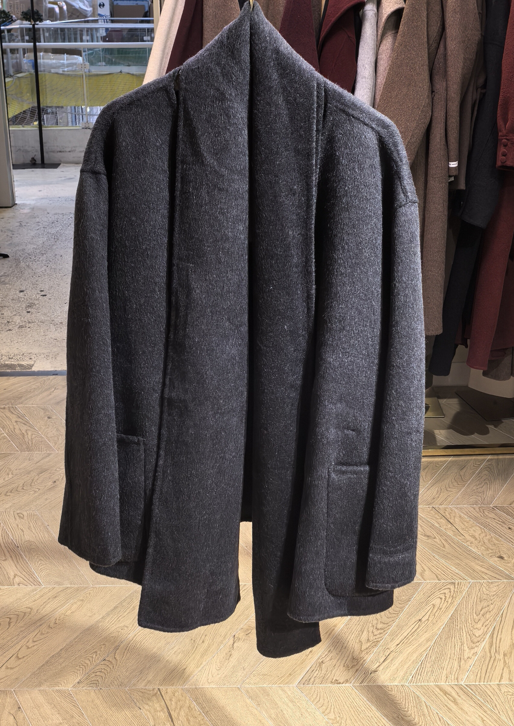 Wholesaler PURPLE QUEEN - JACKET IN 100 HANDMADE WOOL