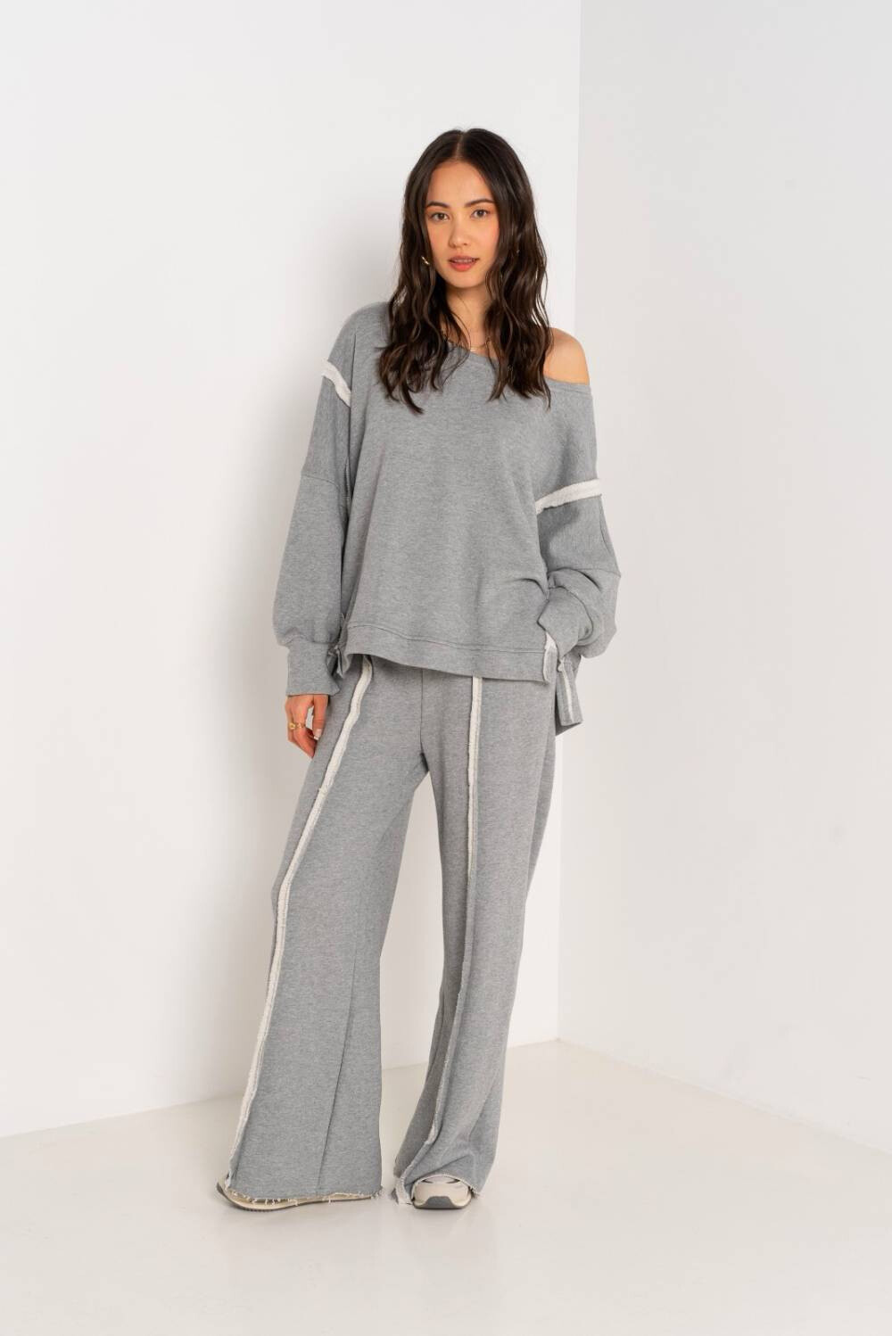 Wholesaler PURPLE QUEEN - Oversize sweatshirt