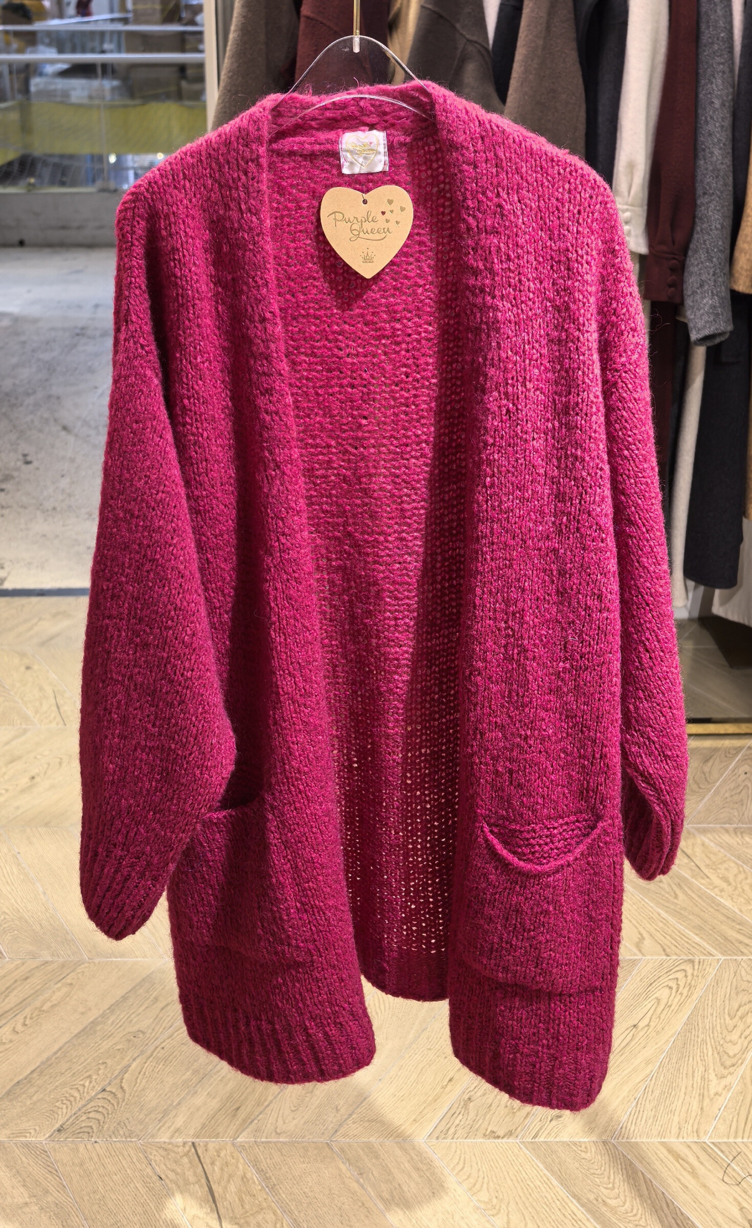Wholesaler PURPLE QUEEN - thick knit sweater vest with 2 pockets