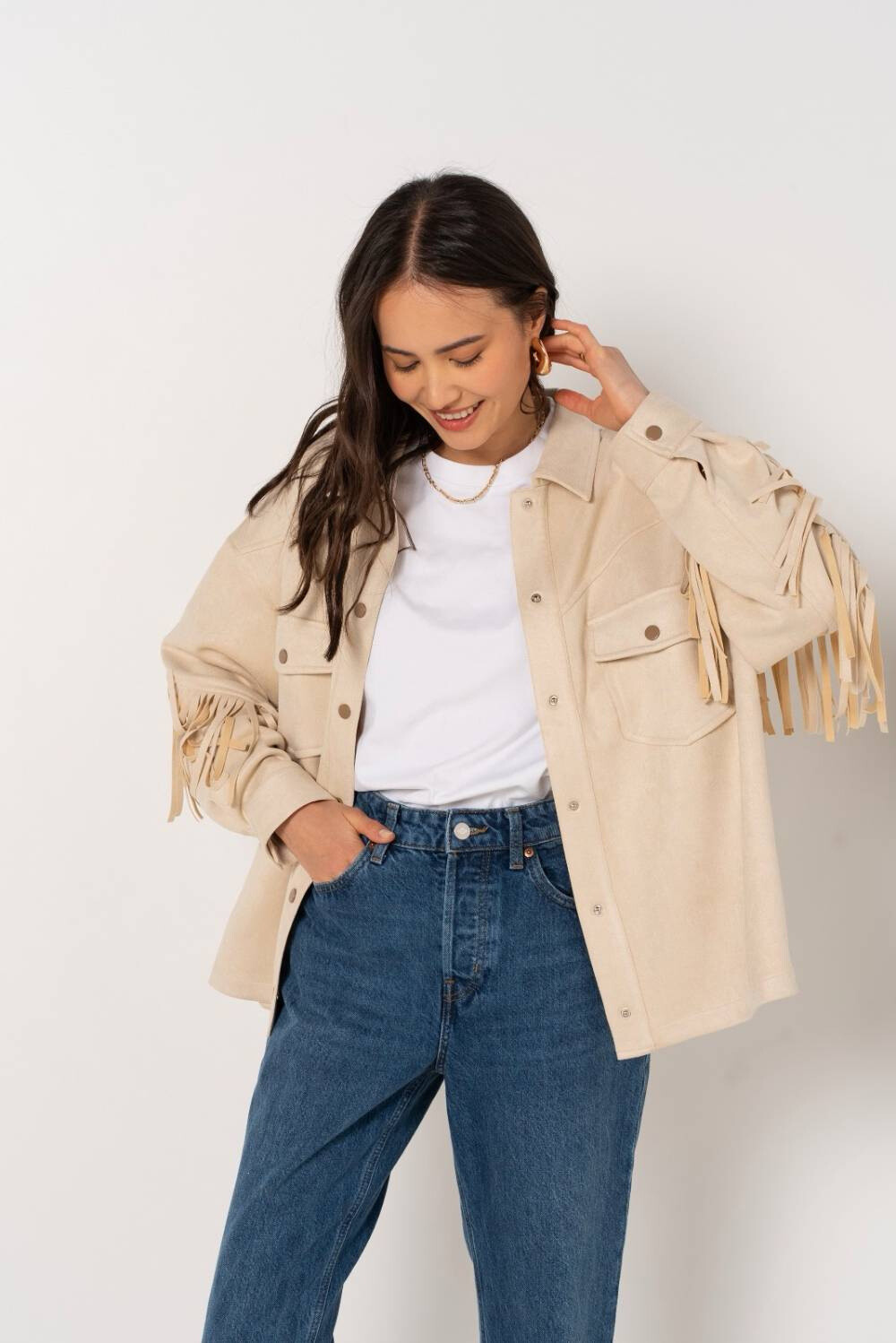 Wholesaler PURPLE QUEEN - Unlimited suede jacket with fringes and nails on the back