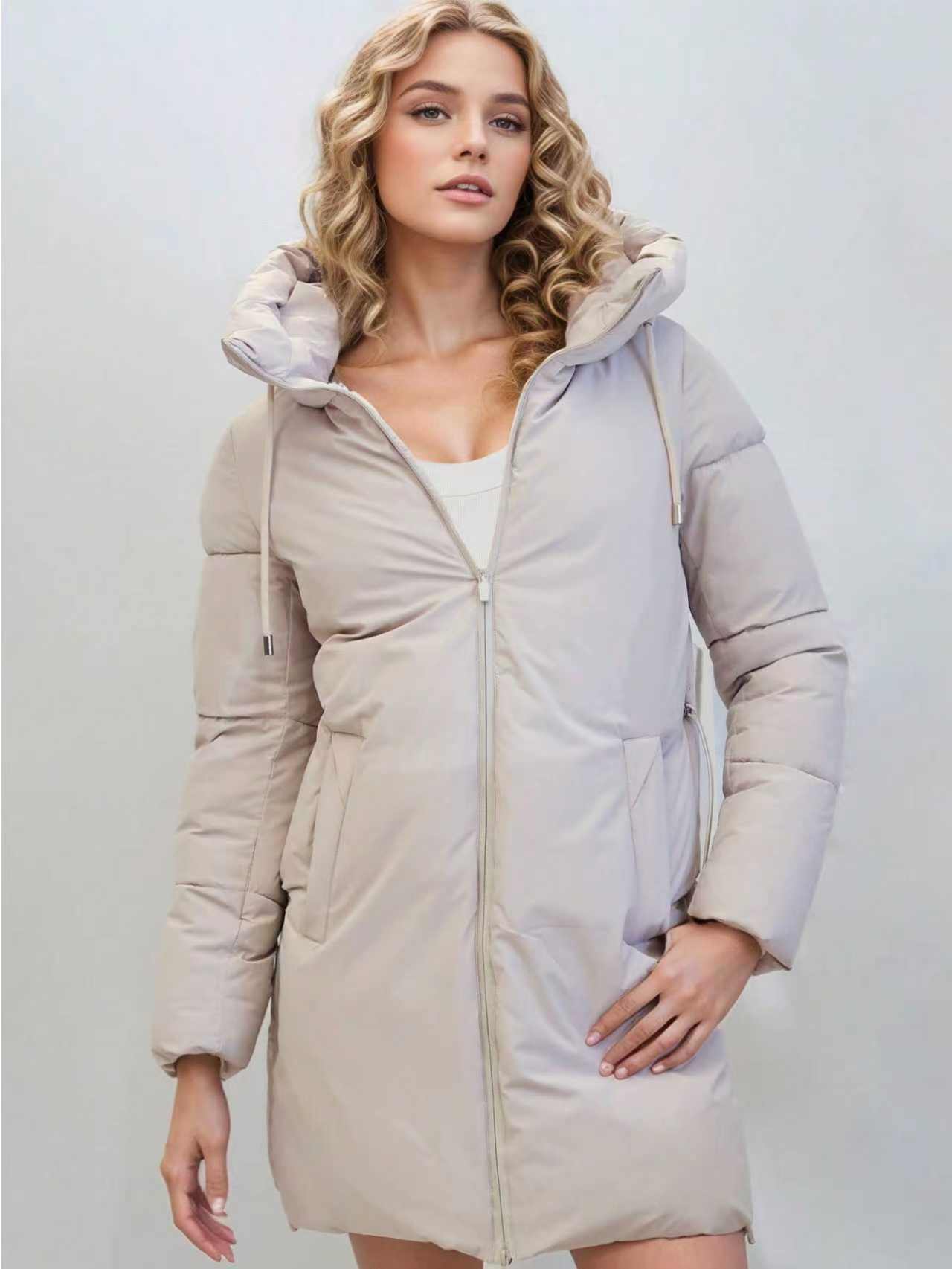 Grossiste QUEEN DRAMA - Manteau Long Femme avec Capuche et Fermeture Éclair Lisse – Doublure Thermique et Poche Zippée