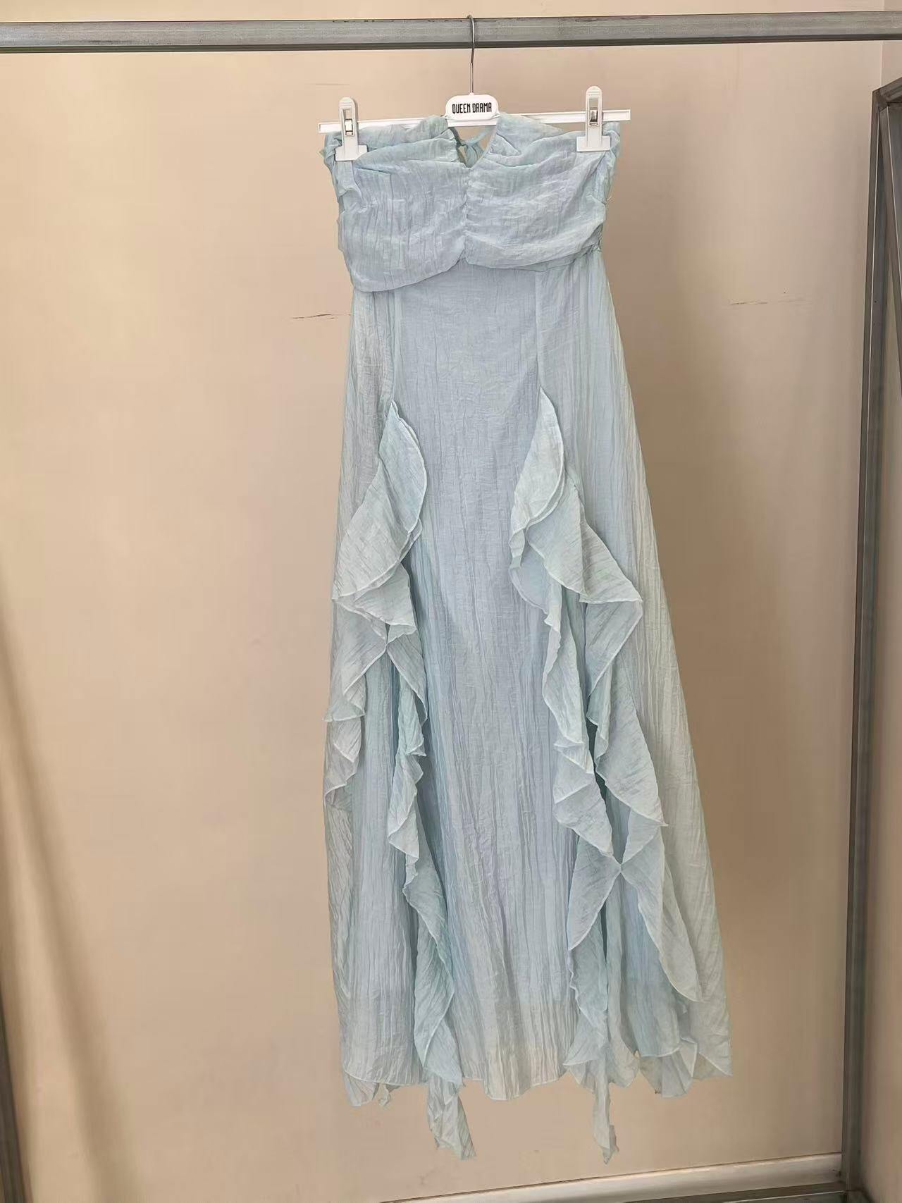 Wholesaler QUEEN DRAMA - LONG DRESS WITH RUFFLES, FLUID, ELEGANT AND IRRESISTIBLY SUMMERY