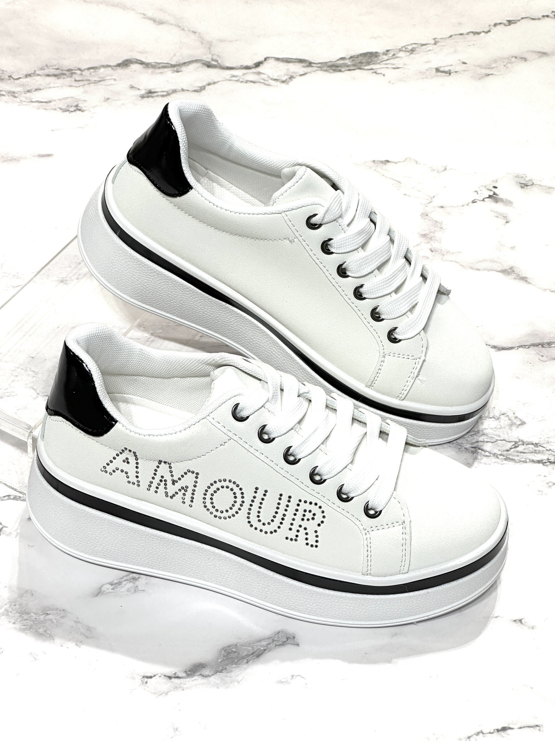 Grossiste R and BE - BK509 Basket femme compensées