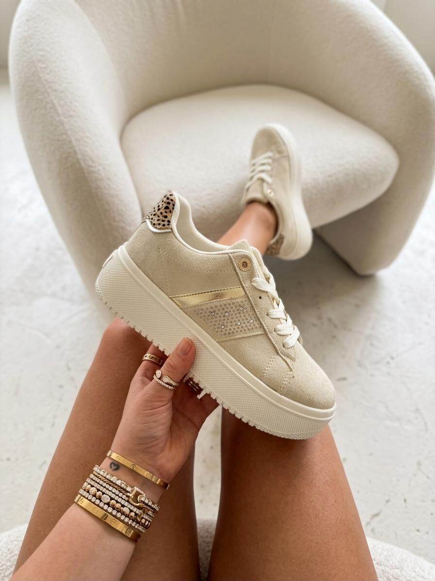 Grossiste R and BE - Baskets en suédine femme avec une semelle plateforme