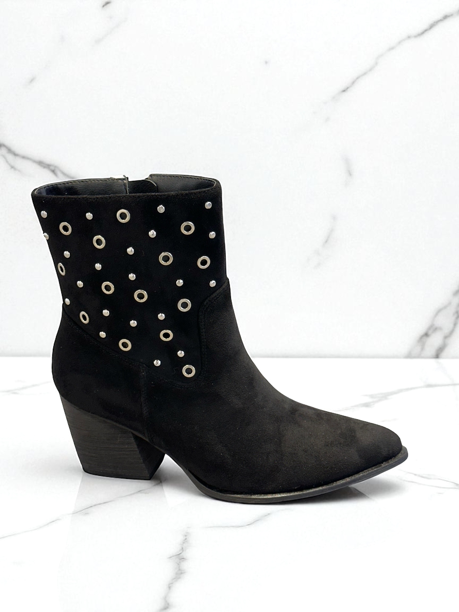 Grossista R and BE - DF223 Stivaletti stile cowboy etnico con motivo occhielli, tacco alto 6cm con zip interna.