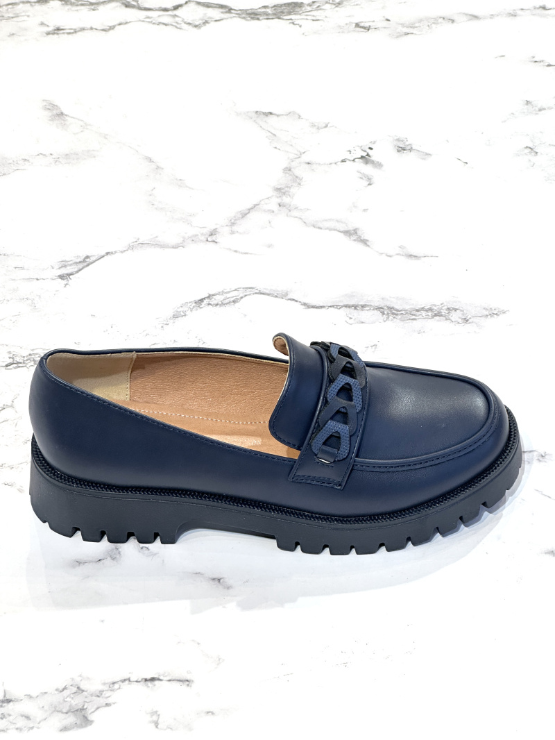 Grossiste R and BE - SP568 Mocassins avec motif en PU