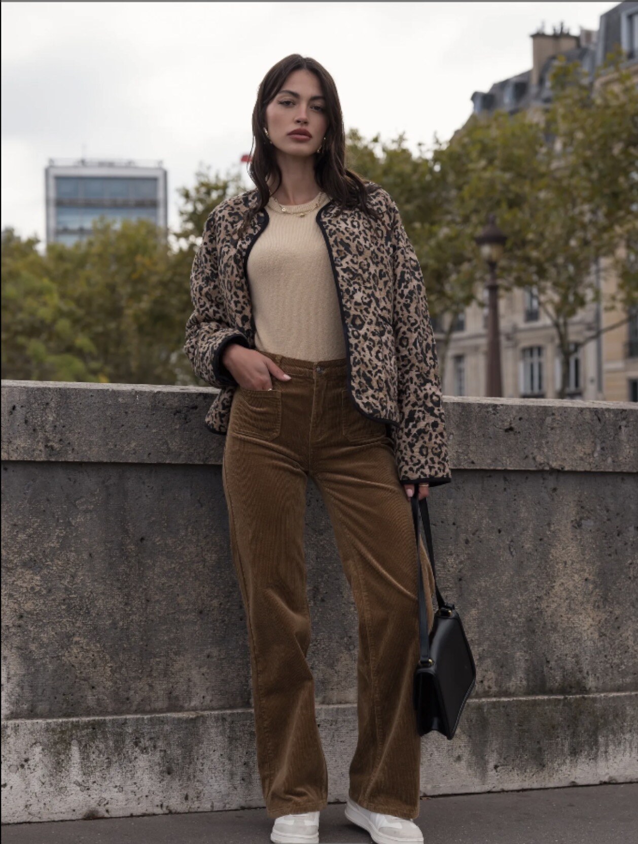 Grossiste R-Display - Pantalon Wide Leg en velour Camel