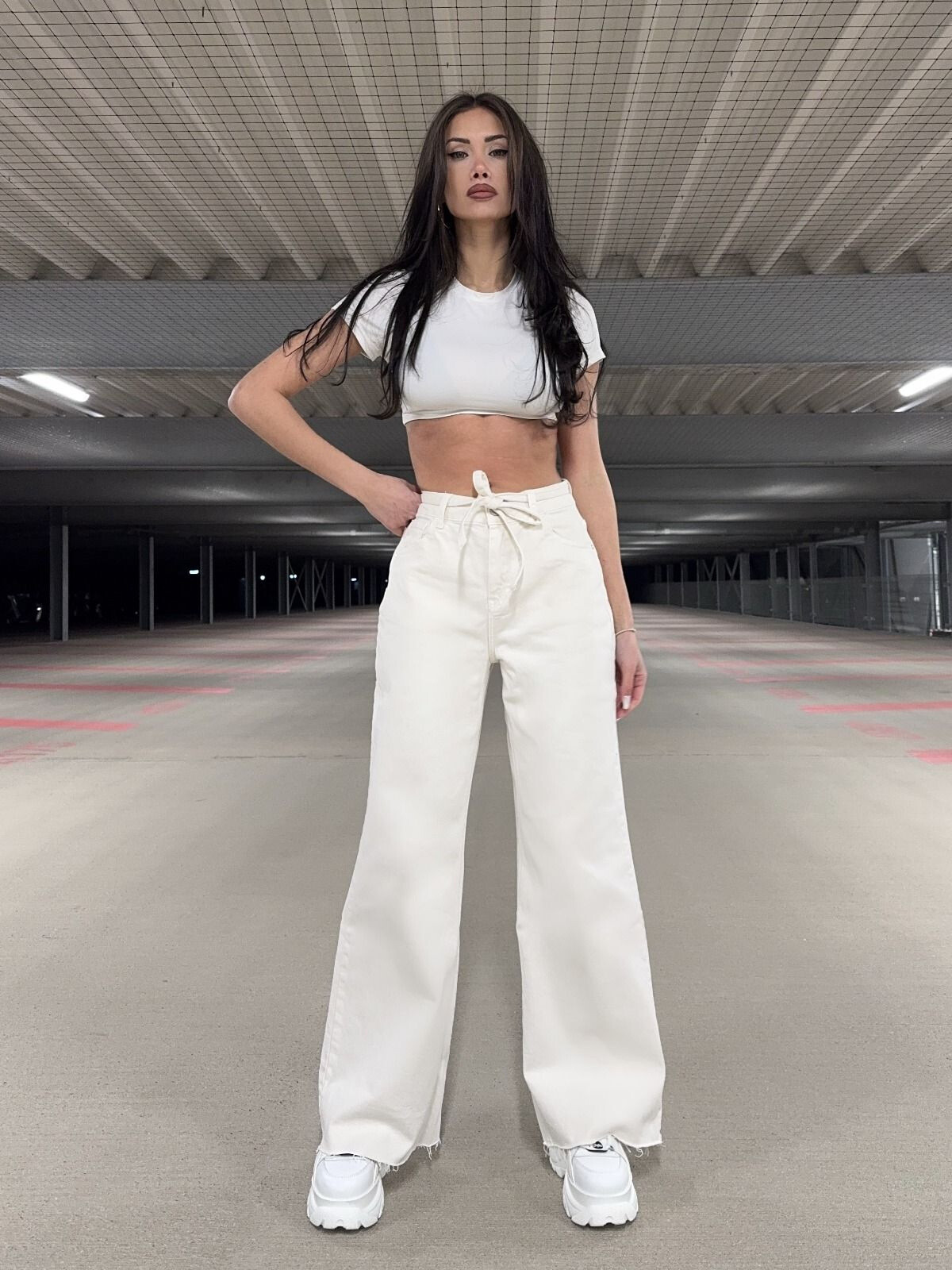 Wholesaler Redial - Jean Wide Leg with fringed edges with laces to knot