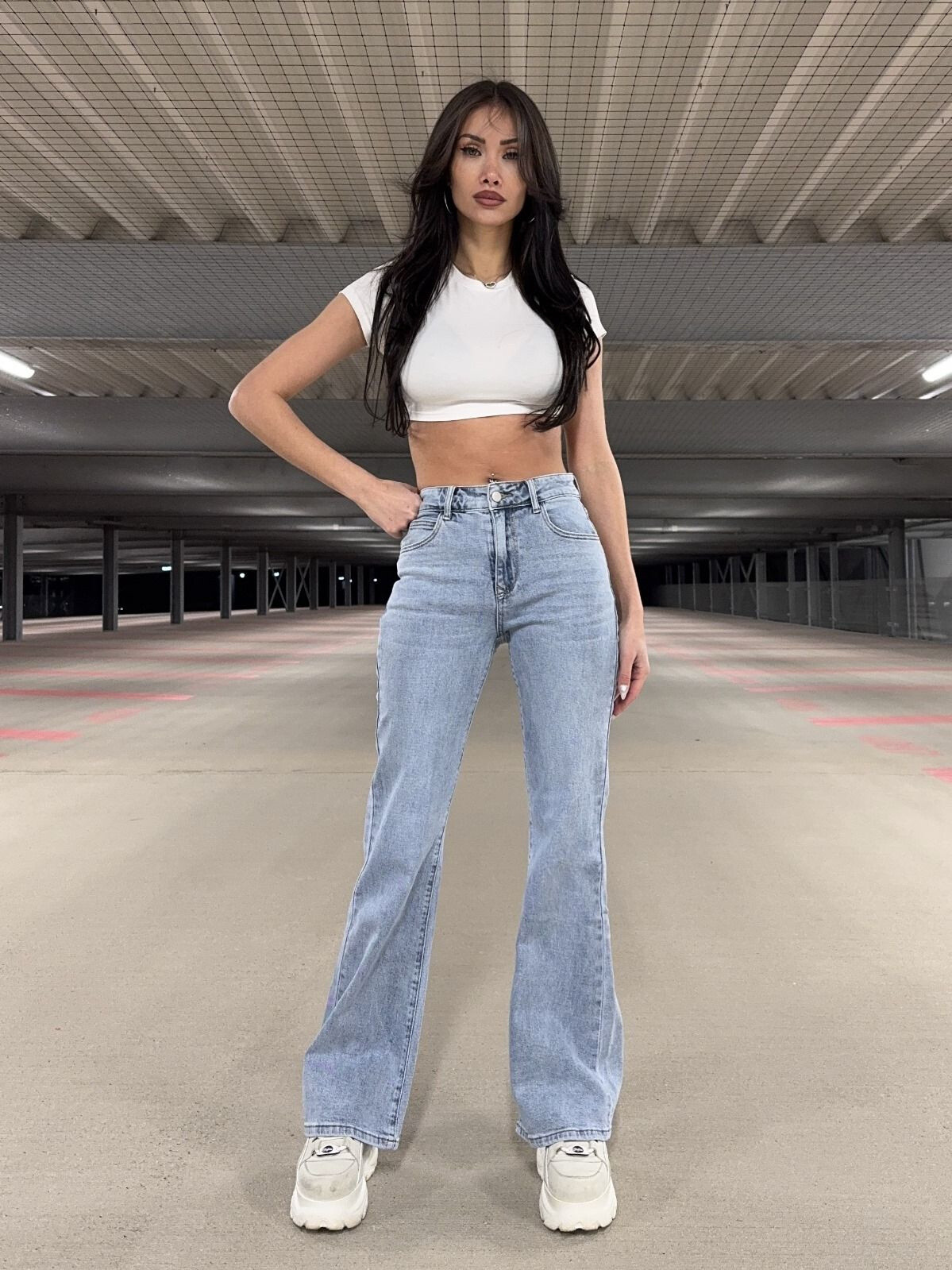 Wholesaler Redial - Medium blue flare cup jeans