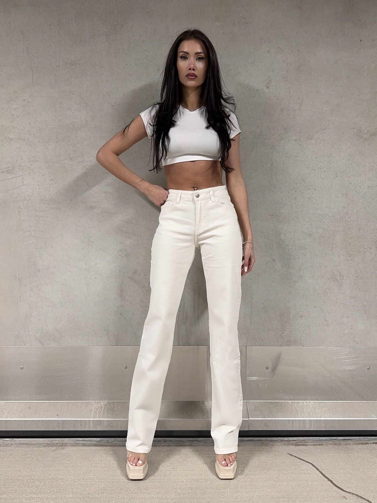 Wholesaler Redial - Extra Long Straight beige jeans Fit Mid High Size