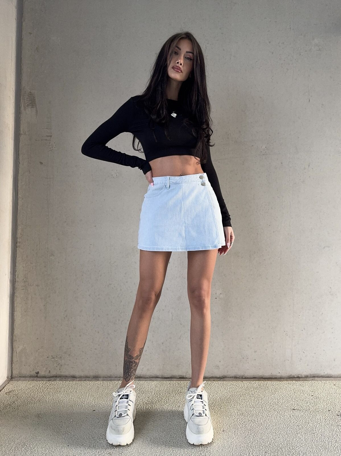 Wholesaler Redial - Skort portfolio with scratch pattern