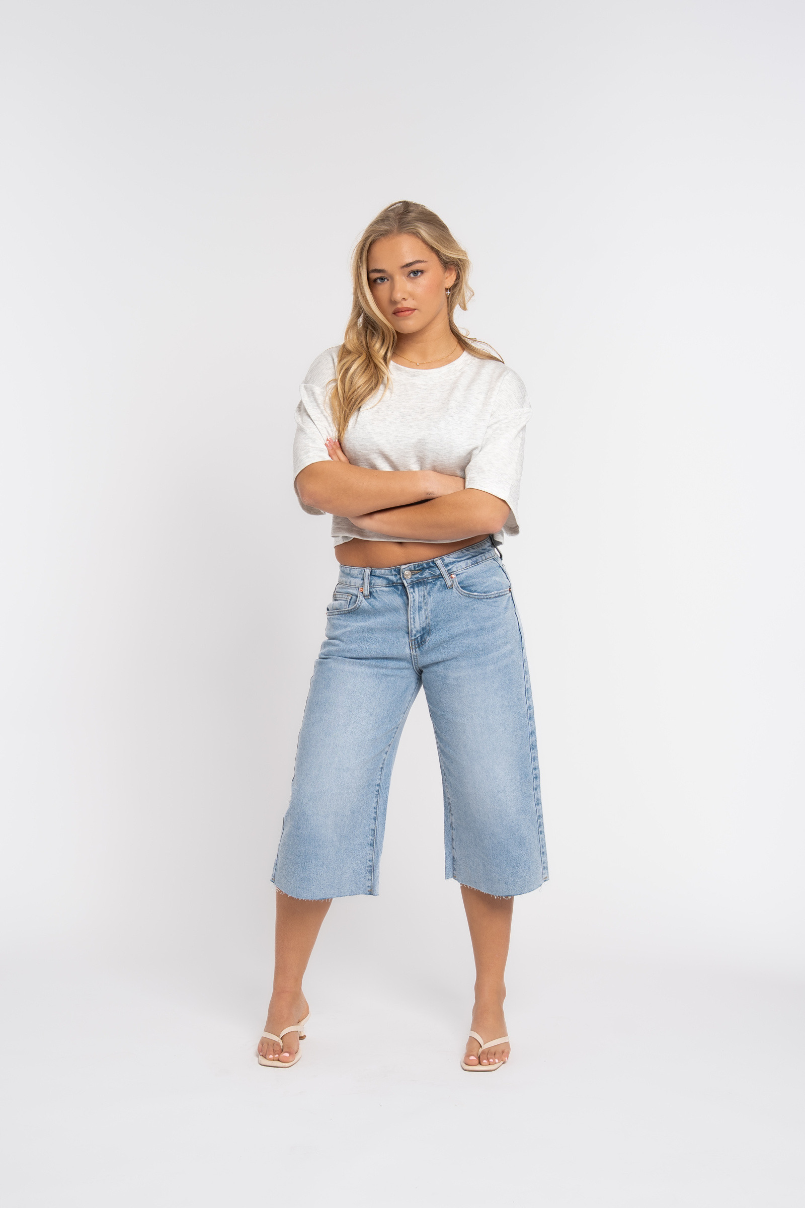 Grossista REDIAL - Bermuda lunghi in denim scolorito