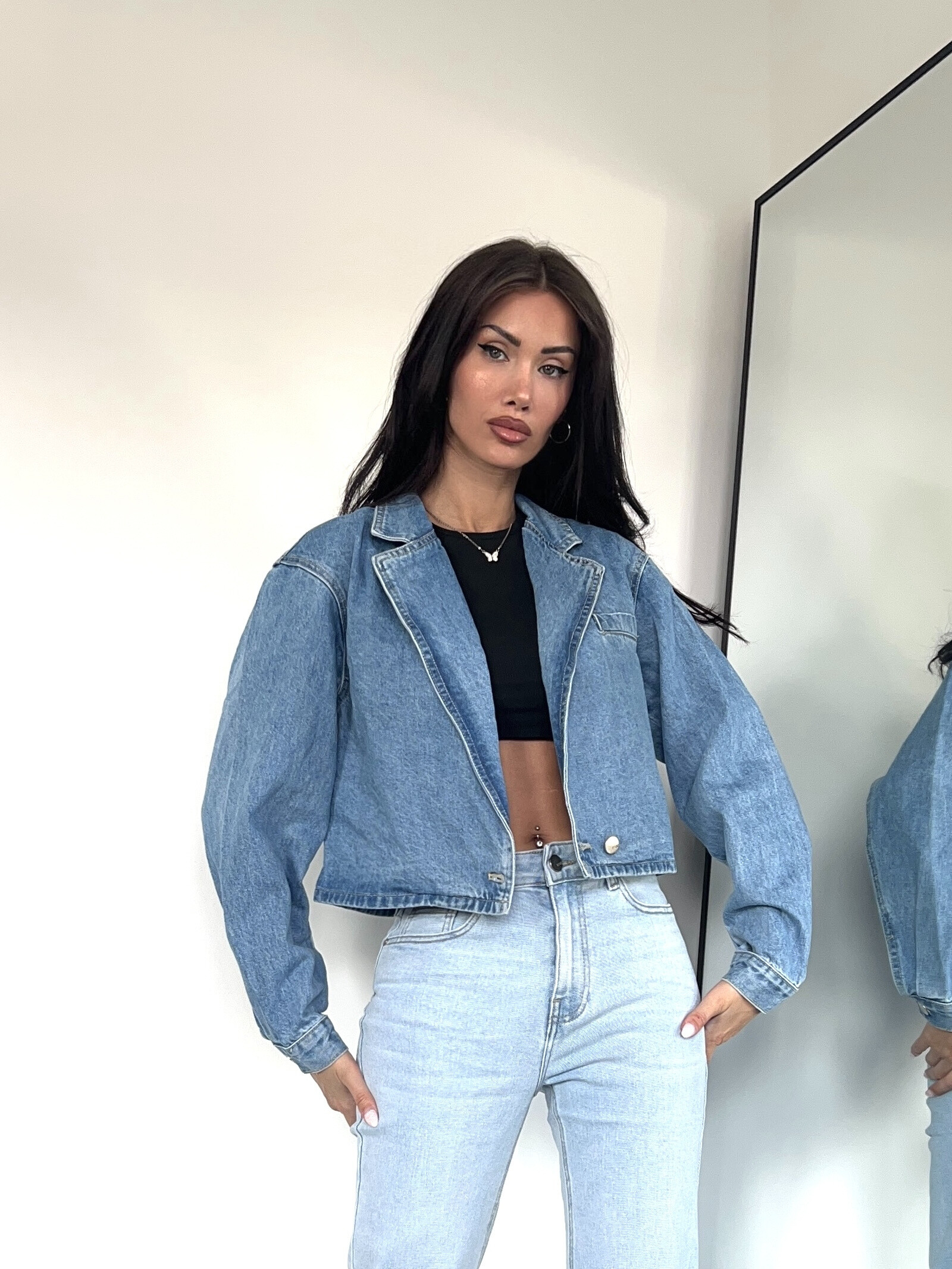 Grossiste Redial - Veste en jean bleu courte croisée