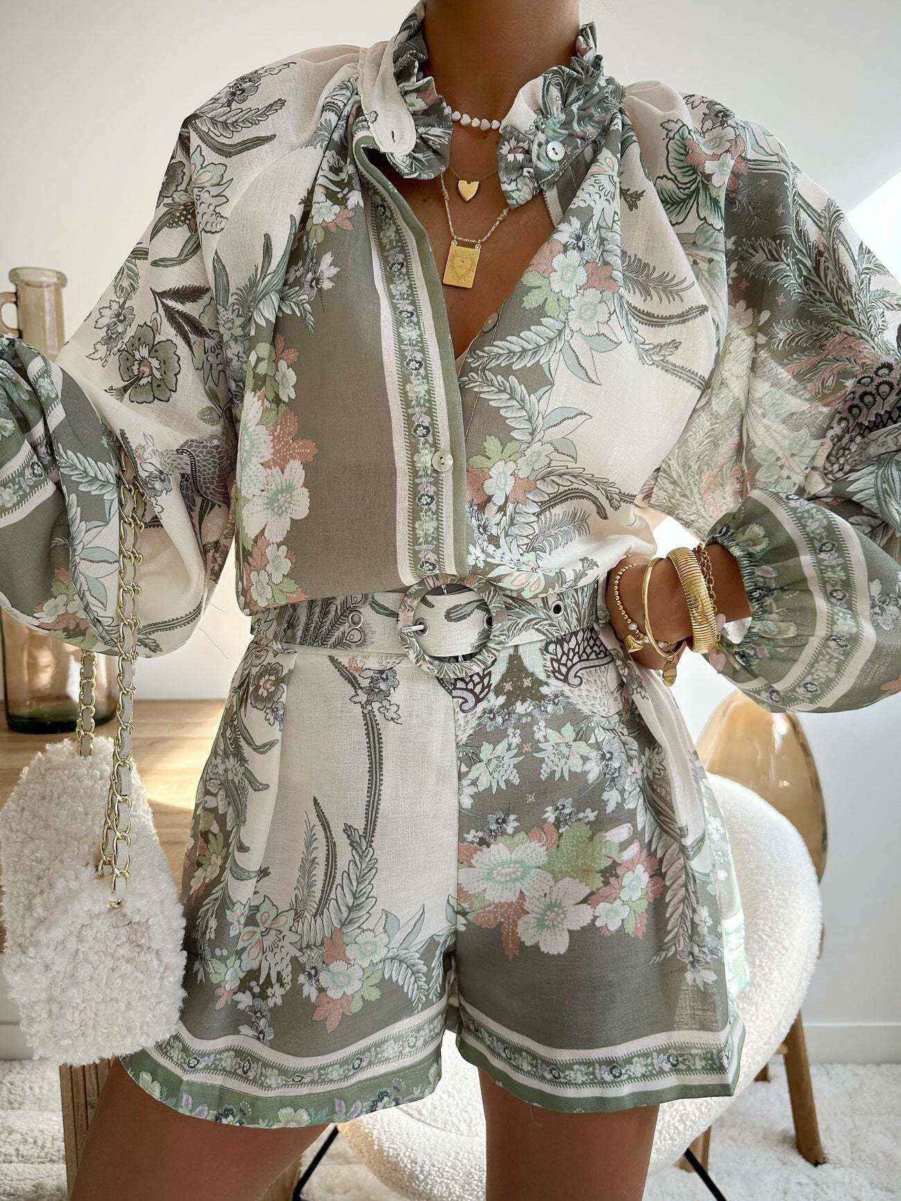 Mayorista Remix - Atuendo elegante con estampado floral