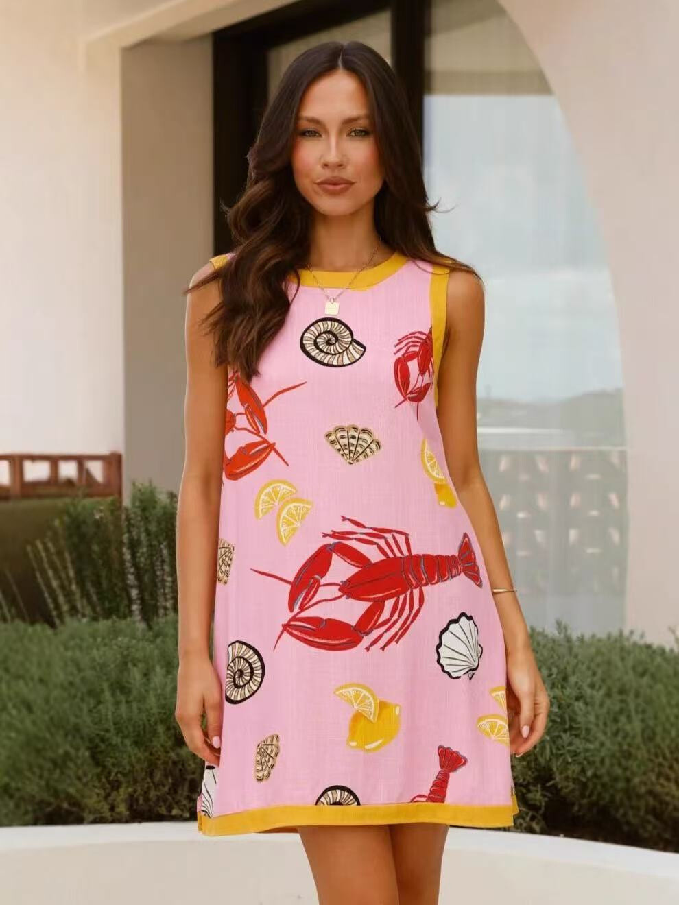 Grossiste Remix - Robe élégante avec motif floral