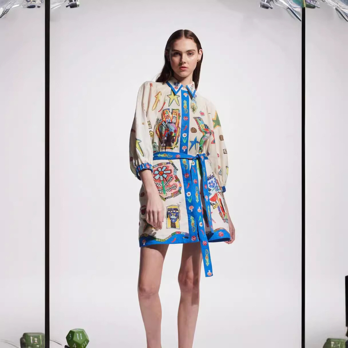 Wholesaler Remix - Elegant outfit with floral print