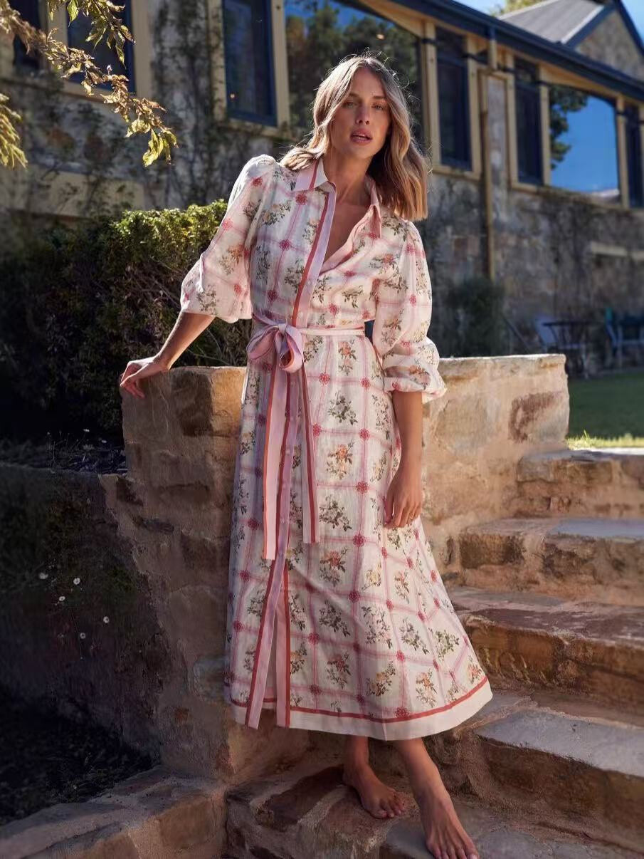 Wholesaler Remix - Elegant outfit with floral print