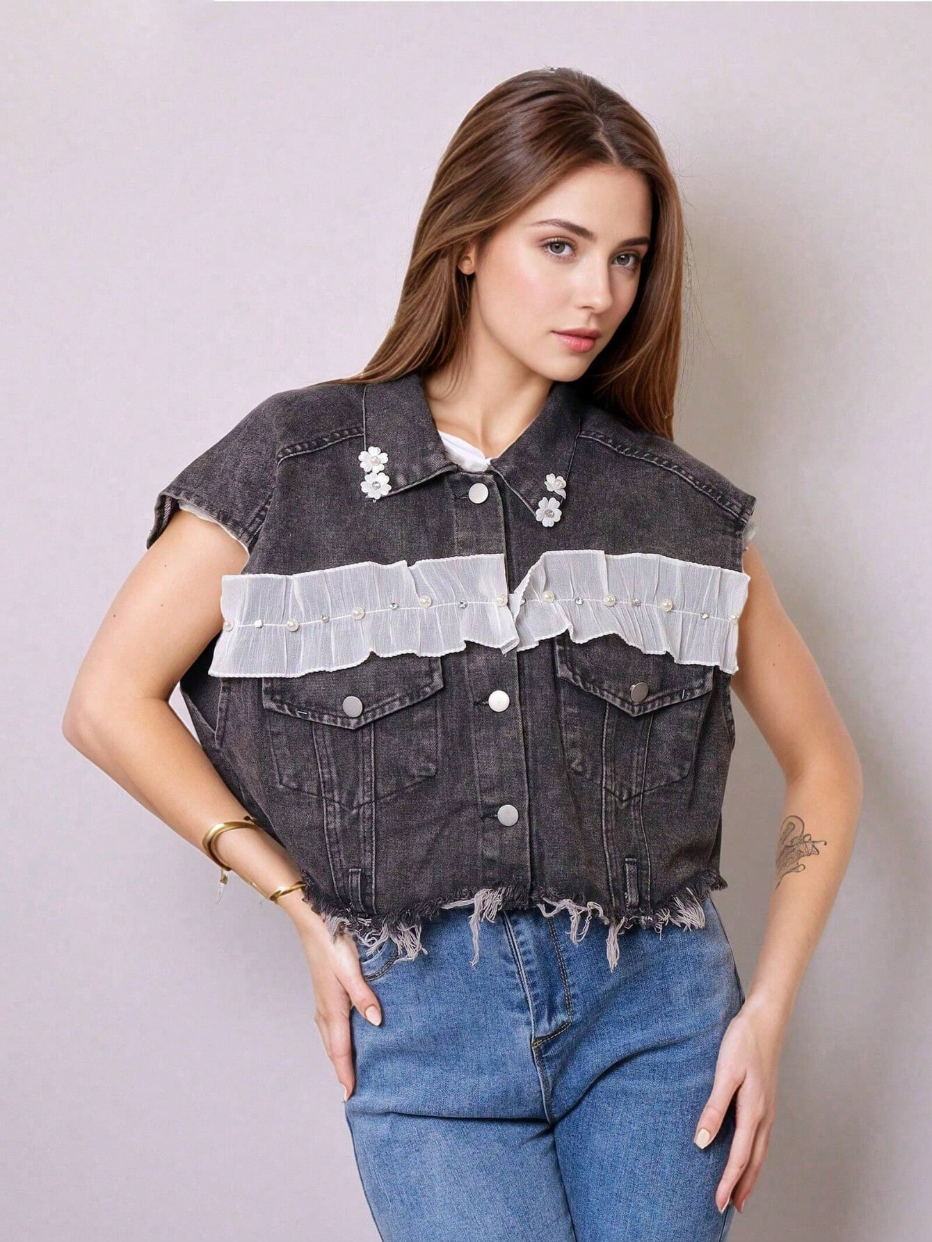 Grossista Remix - Gilet jeans denim con decorazione e perline