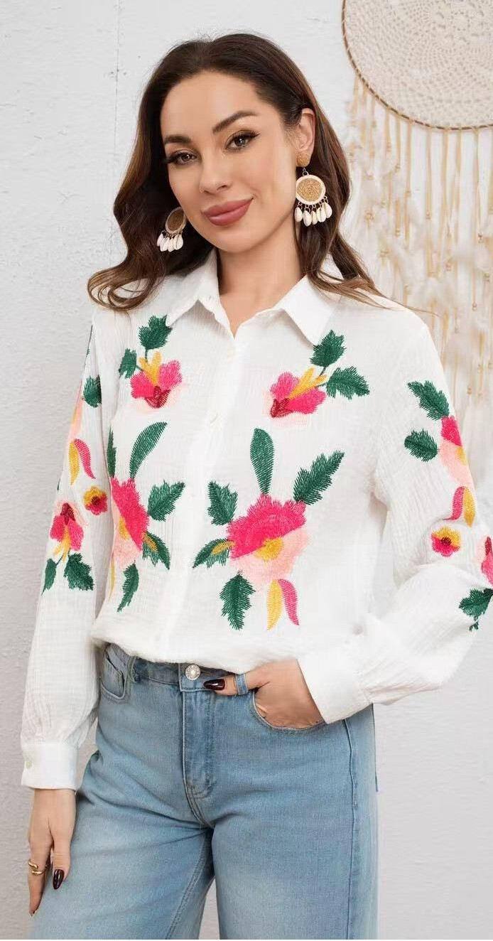 Wholesaler Revd'elle - Revd'elle - Shirt with flower embroidery on handle and chest