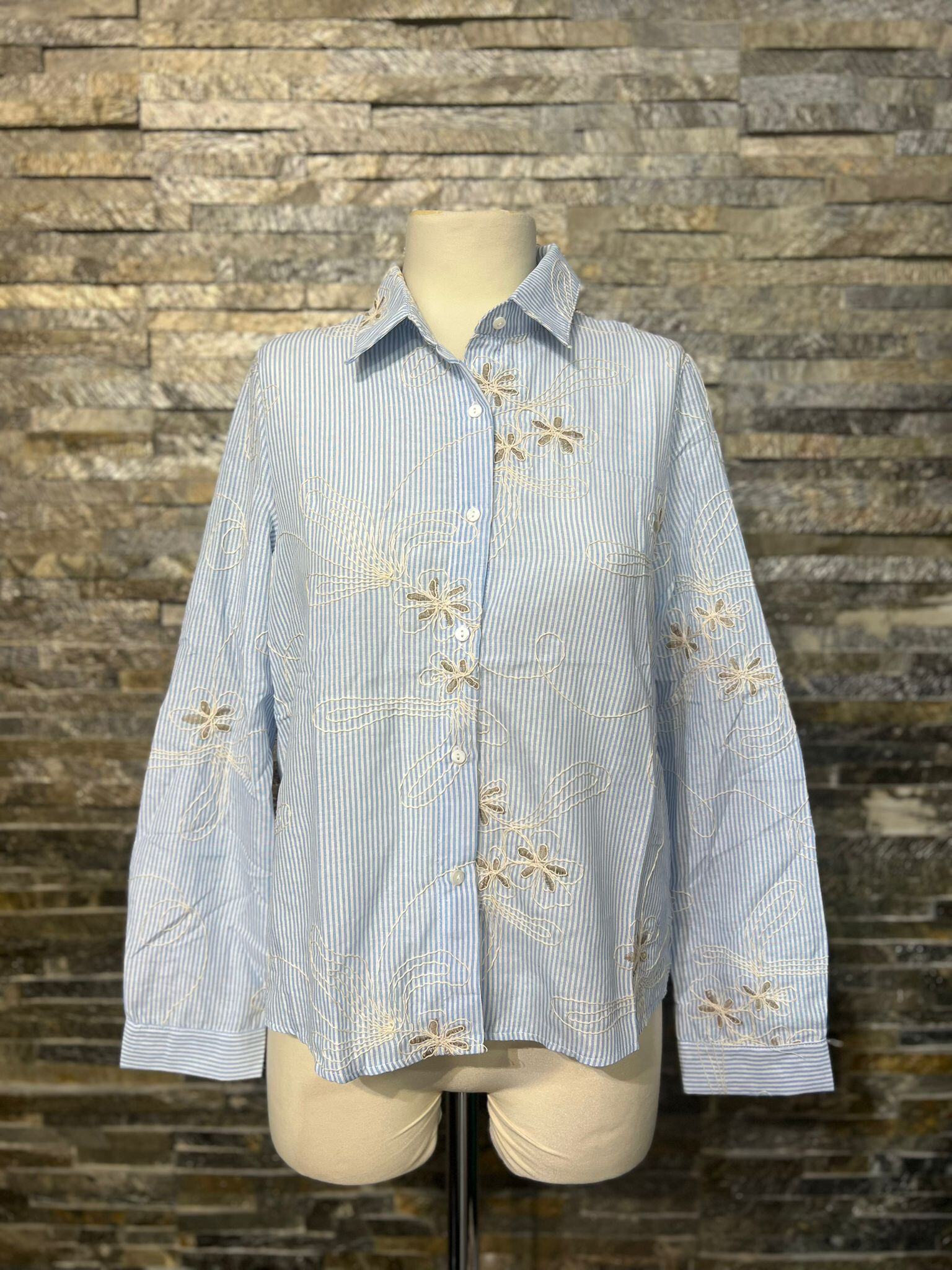 Großhändler Revd'elle - Gestreifte Bluse in Blau mit Blumenstickerei