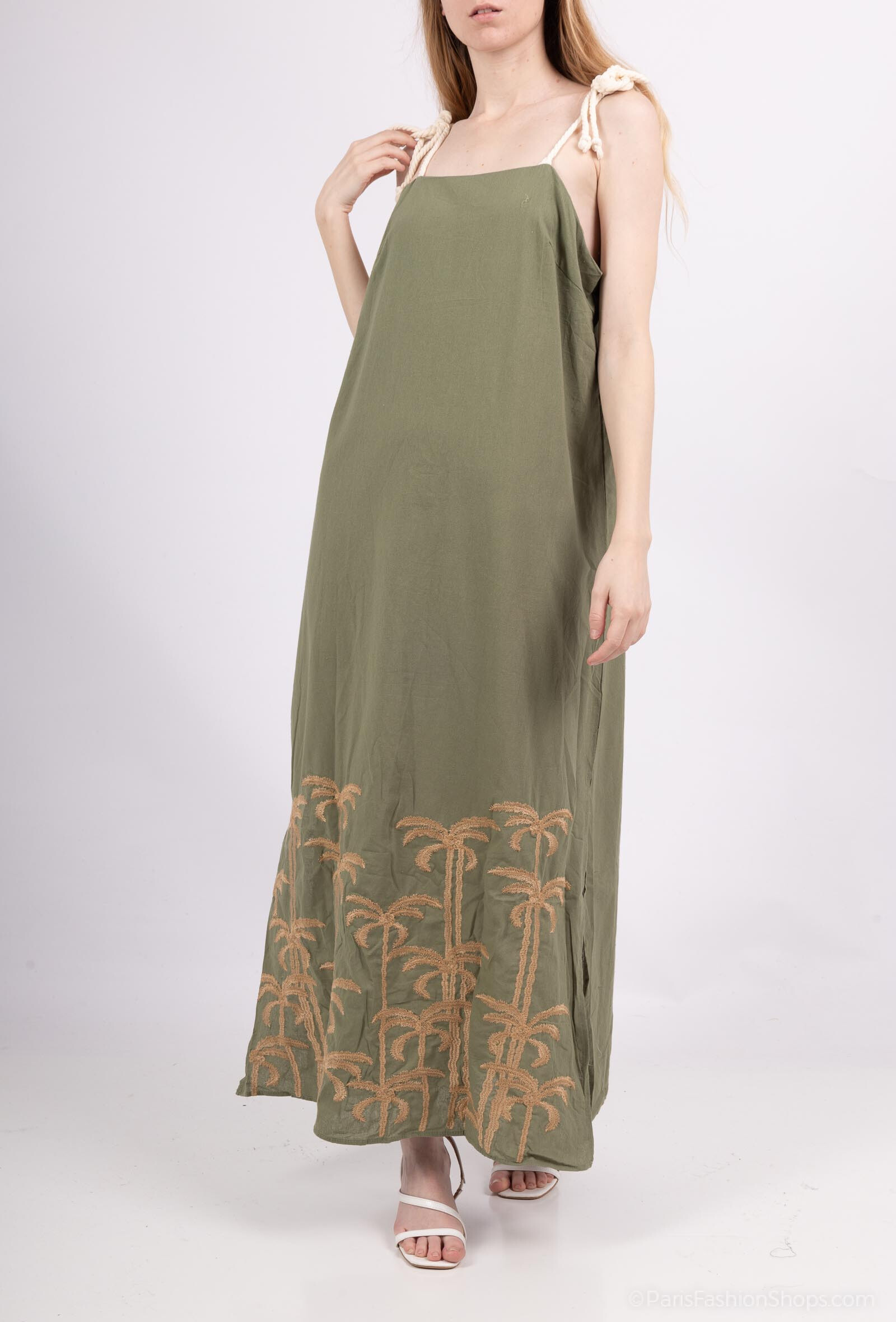 Wholesaler Revd'elle - Revd'lle - Long sleeveless dress with embroidery