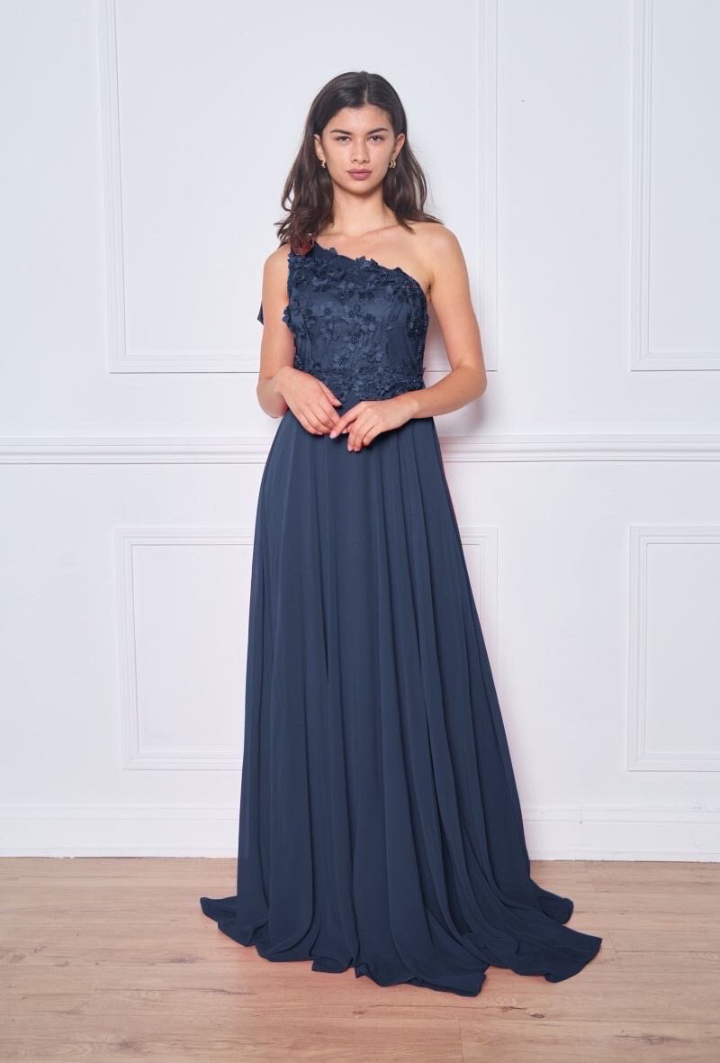 Wholesaler REVEROSE by Lucas & Emma - Elegant ceremony dress with refined cut