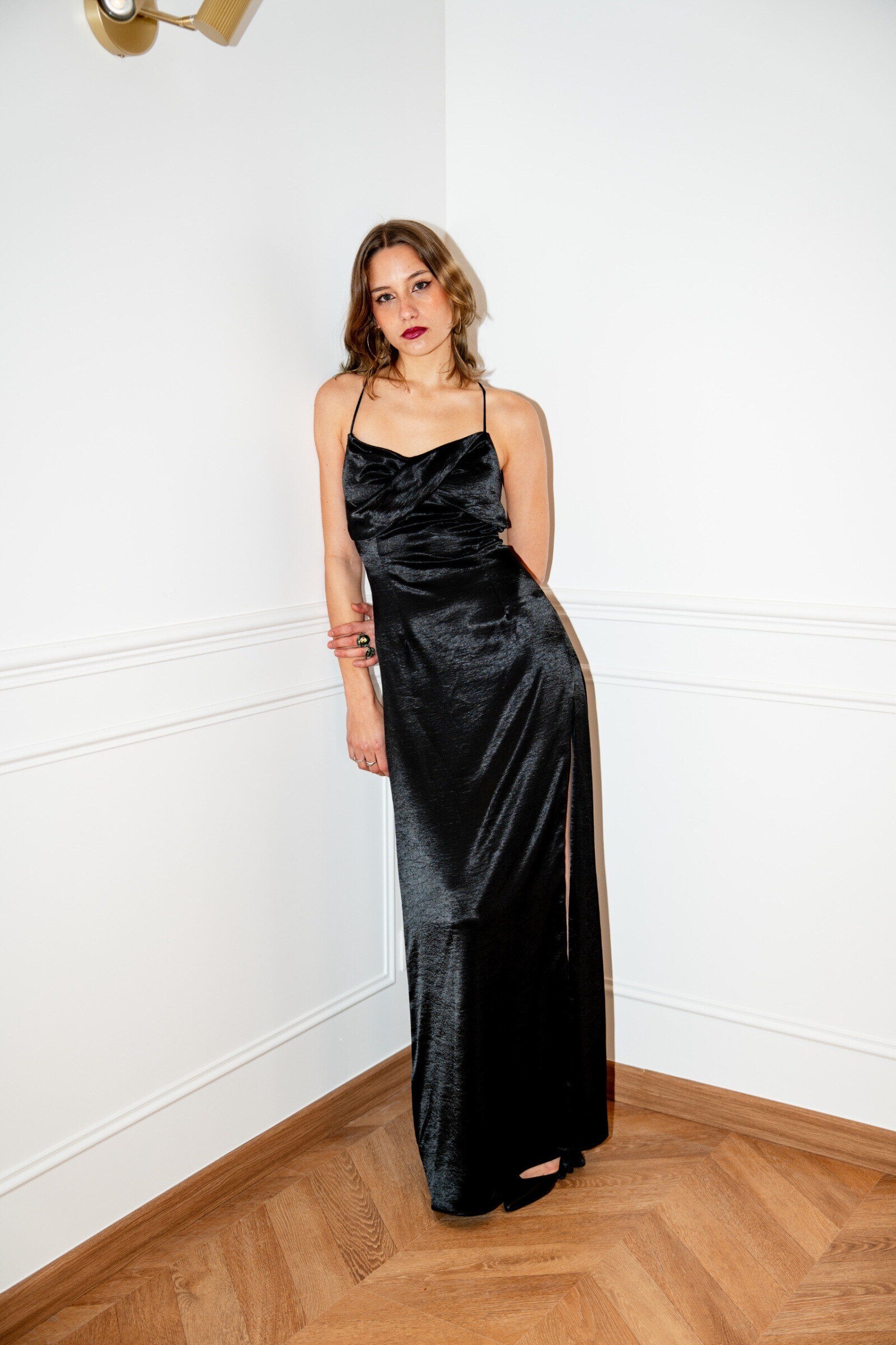 Mayorista REVEROSE by Lucas & Emma - Vestido de ceremonia elegante con corte refinado
