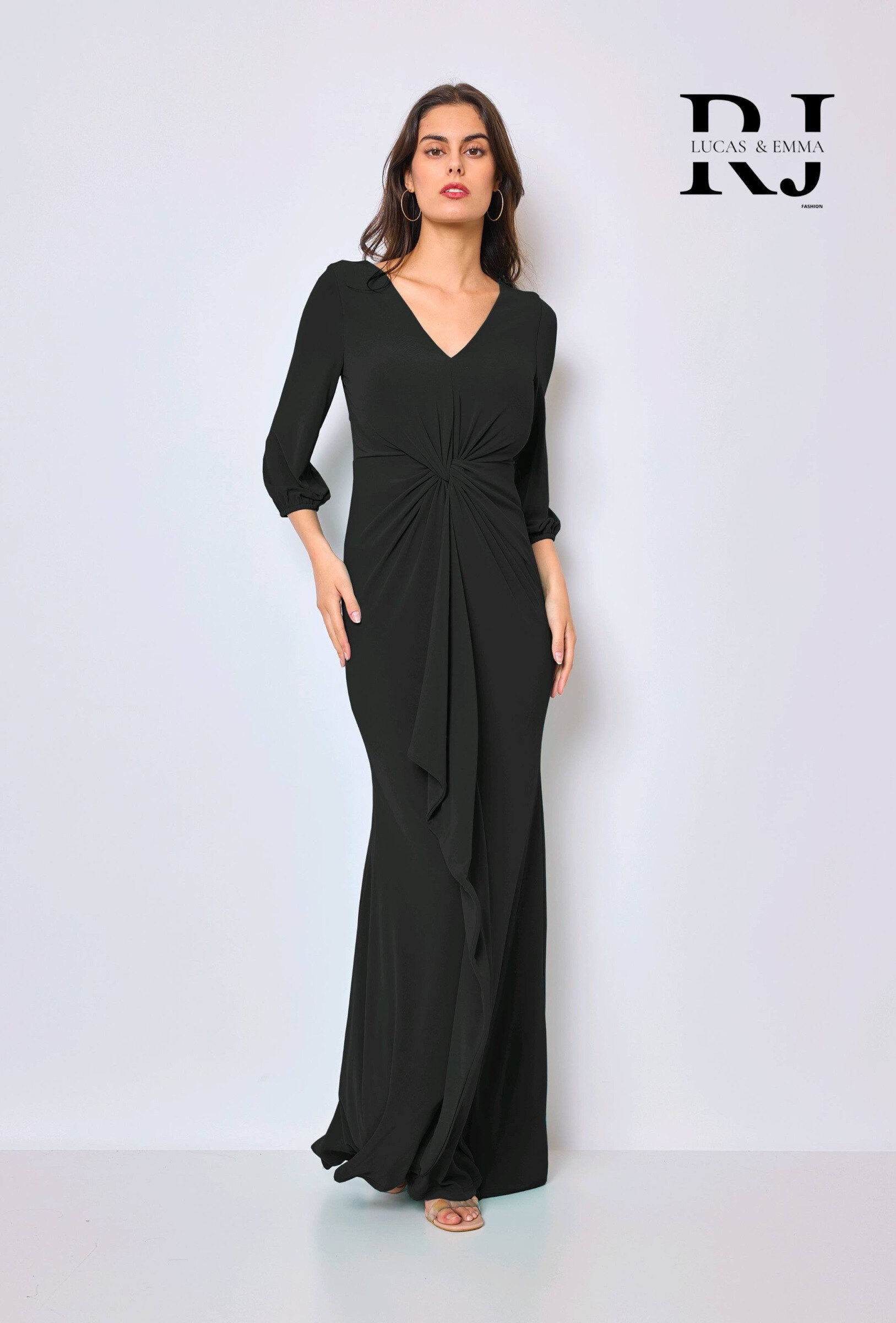 Mayorista REVEROSE by Lucas & Emma - Vestido de ceremonia elegante con corte refinado