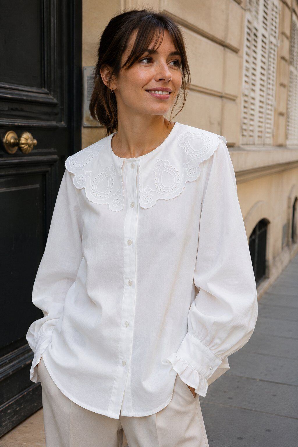 Grossiste Rosa Fashion - Chemise à col claudine brodé