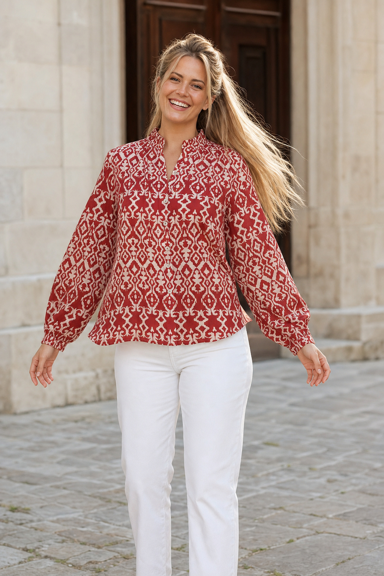 Grossista Rosa Fashion - Blusa da donna con colletto abbottonato stampato