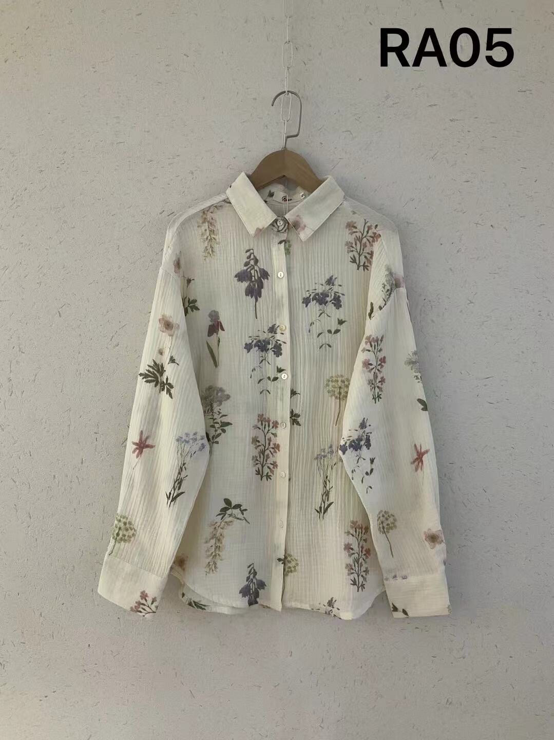 Grossista Rosa Fashion - Camicia stampata a Fleuri