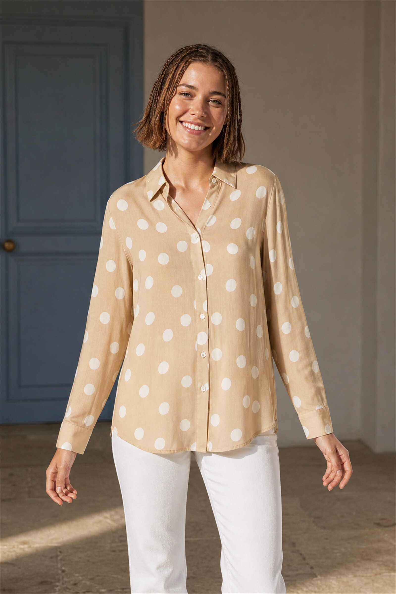 Grossista Rosa Fashion - Camicia a pois con colletto classico