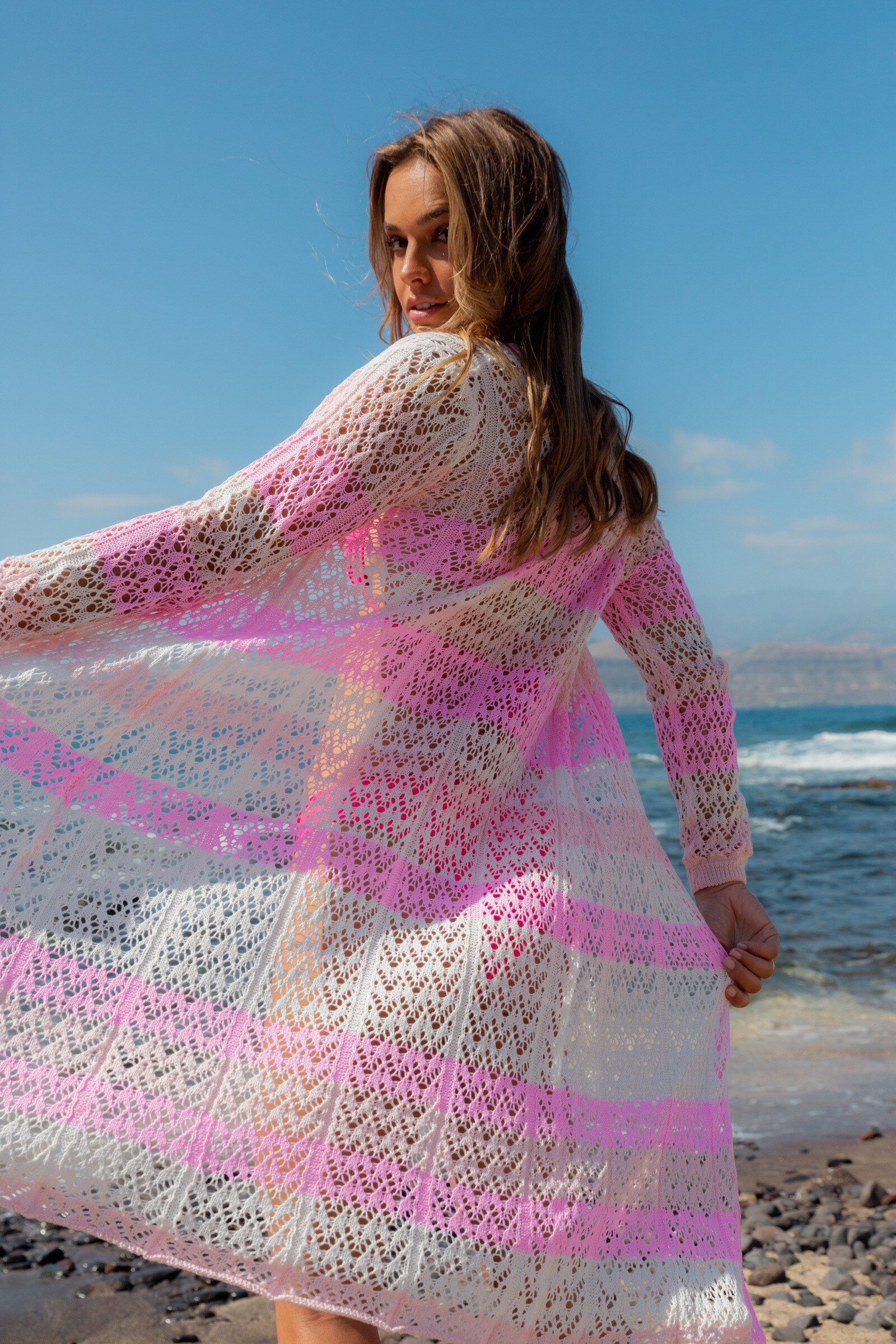 Wholesaler Rosa Fashion - Long Crochet Cardigans with Long Sleeves