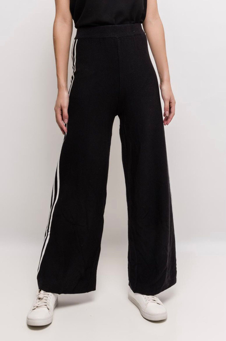 Mayorista Rosa Fashion - Pantalón holgado de punto con rayas