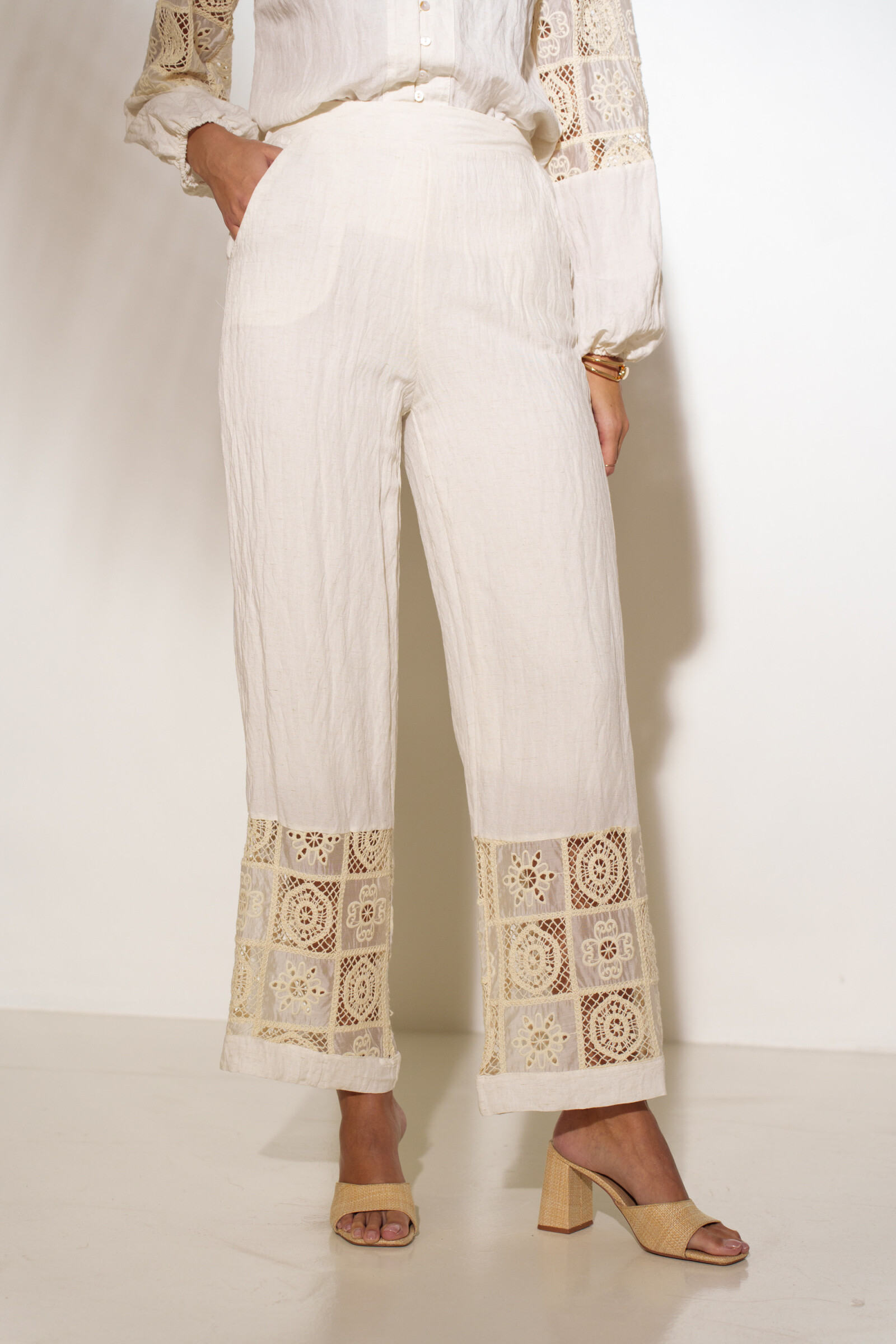 Wholesaler Rosa Fashion - Fluid semi-long printed pants