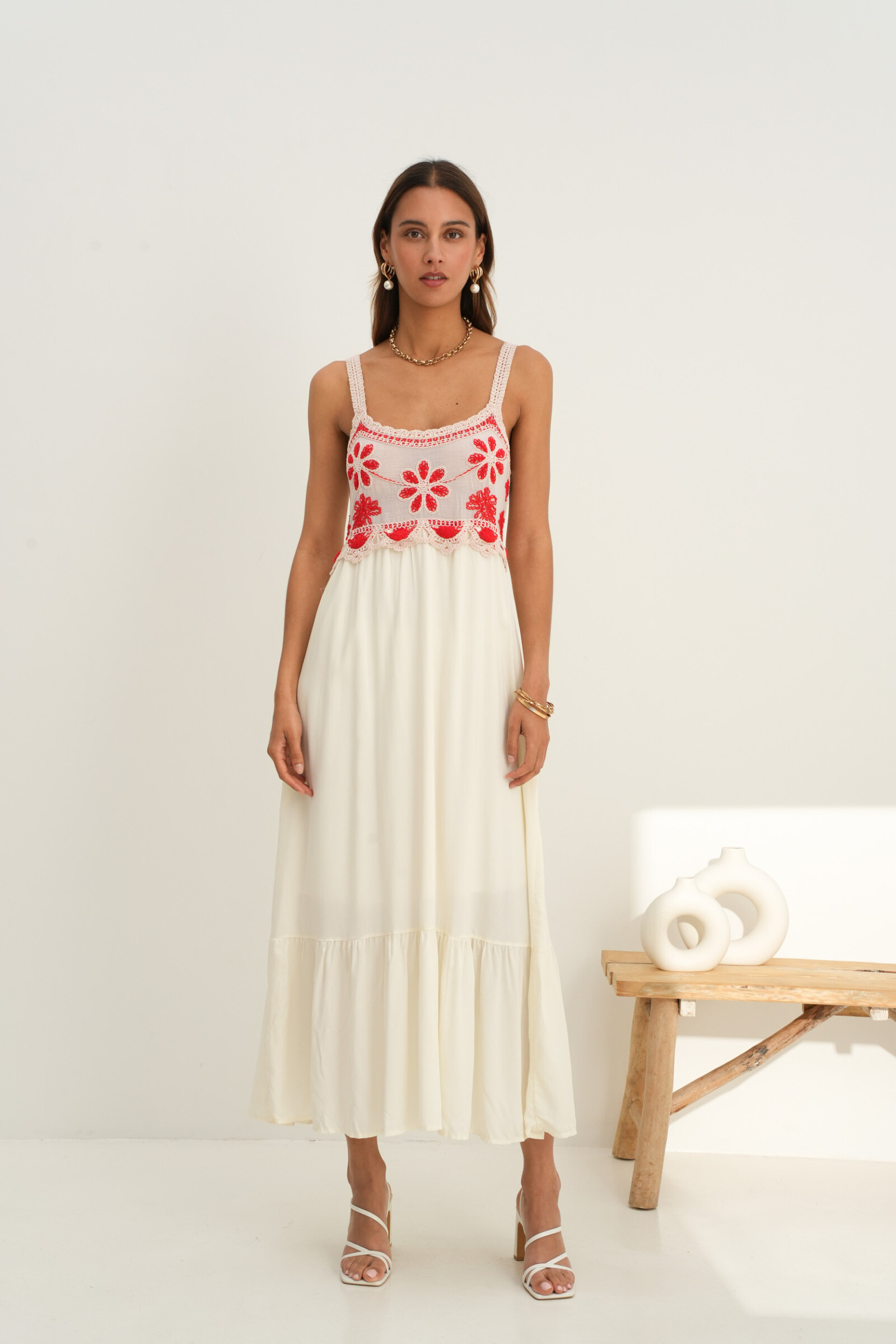 Mayorista Rosa Fashion - Vestido de bordado floral máximo